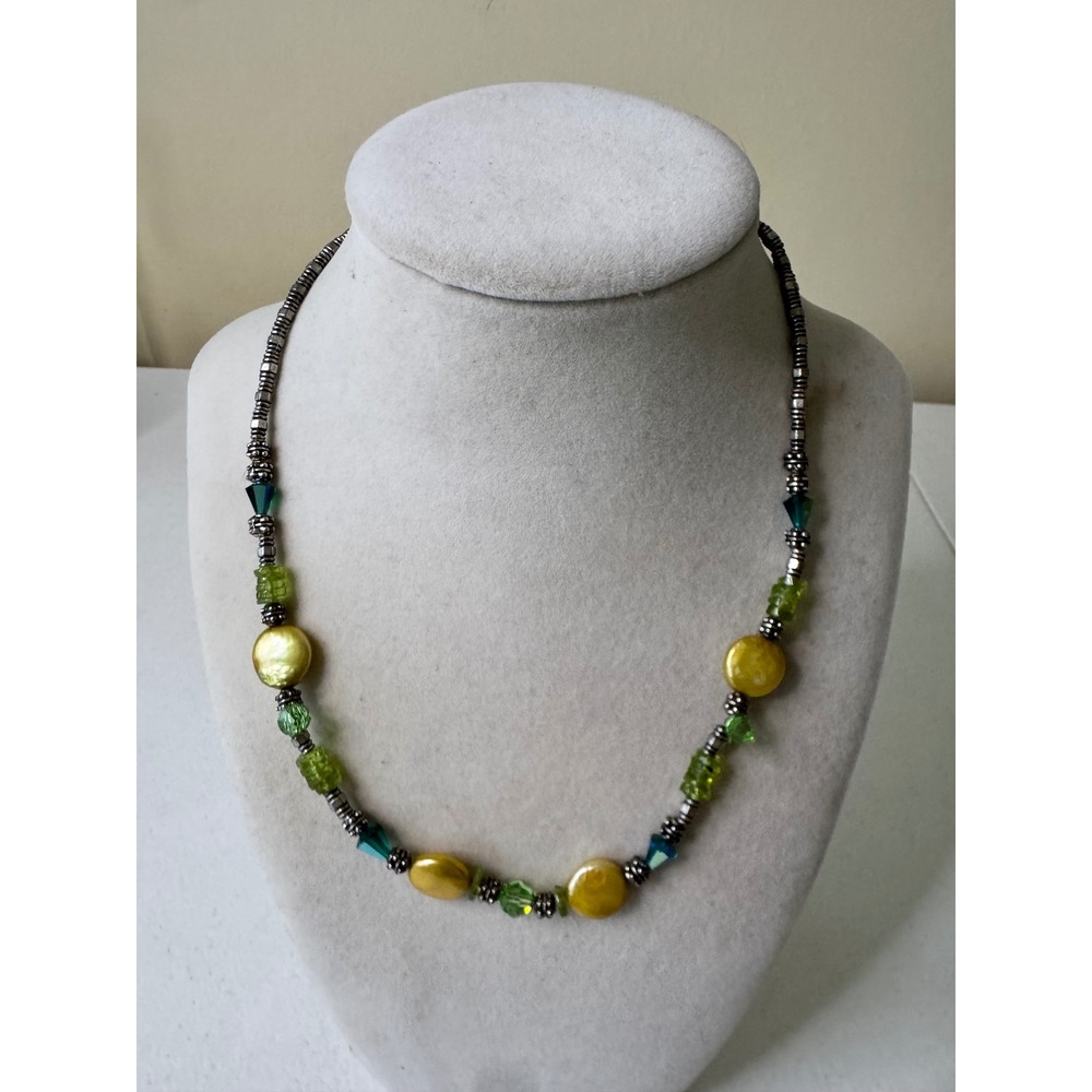 Sparkling Beaded Gemstone Necklace Green Yellow Crystal Accents Silver‎ Tone